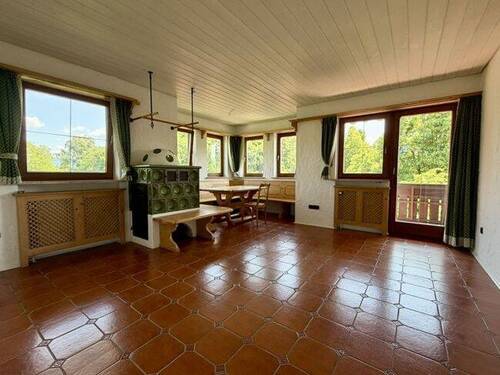 gemütliches Wohn- und Esszimmer - Etagenwohnung mit 71,30 m&sup2; in Murnau am Staffelsee zur Miete