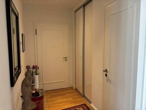Wohnungsdiele mit Garderobe - 3 Zimmer Etagenwohnung in Kempen