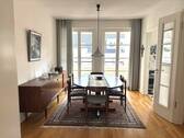 Esszimmer mit Balkon - 