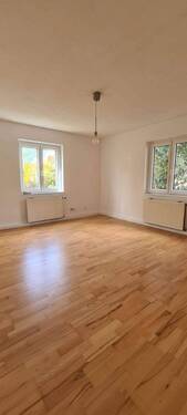 Zimmer 2 - 