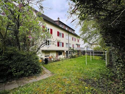 Ansicht Hinterhof - 2 Zimmer Etagenwohnung zum Kaufen in Lörrach