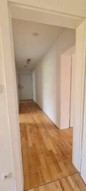 Flur - 2 Zimmer Etagenwohnung in Lörrach