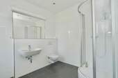 Badezimmer 1 OG - Ansicht 1 - 