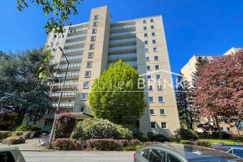 Hausansicht - 3 Zimmer Etagenwohnung zum Kaufen in Fürth