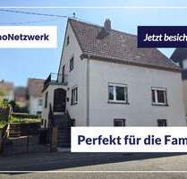 Einfamilienhaus mit Garage und Garten in zentraler Lage von Breitenbach