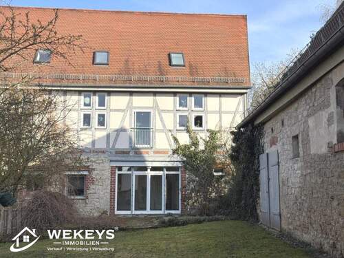 Gartenansicht mit Terrasse - 