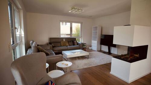 Wohnzimmer (2).JPG - 6 Zimmer Einfamilienhaus in Bonn