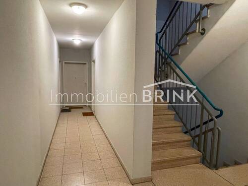 Zugang Wohnung - 2 Zimmer Etagenwohnung in Langenzenn