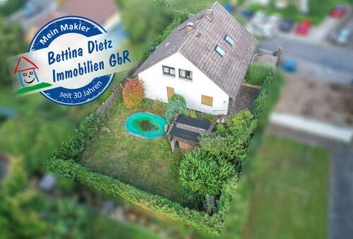 Außenansicht - 2 Familienhaus mit Garten, Pool, Keller und Garage - DG vermietet - in Reinheim!