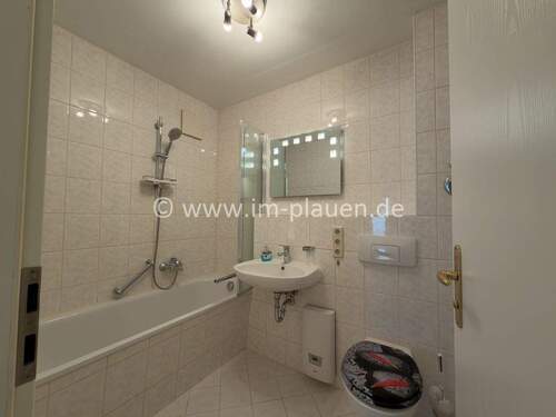 Badezimmer - 2 Zimmer Etagenwohnung in Plauen
