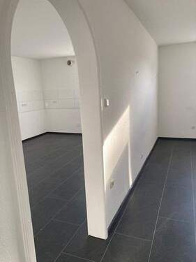 Übergang v.d.Küche zum WZ - 