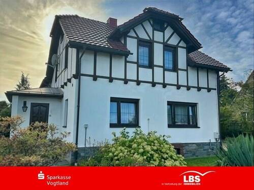 Straßenansicht - 5 Zimmer Einfamilienhaus zum Kaufen in Schönbrunn
