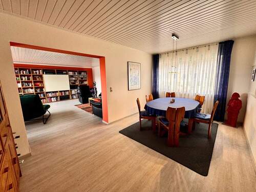 W1 Esszimmer - 