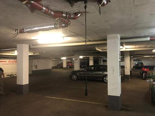 Tiefgarage - 