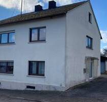 Gemütliches Einfamilienhaus mit großzügiger Raumaufteilung bietet viel Platz und Möglichkeiten - Bergen