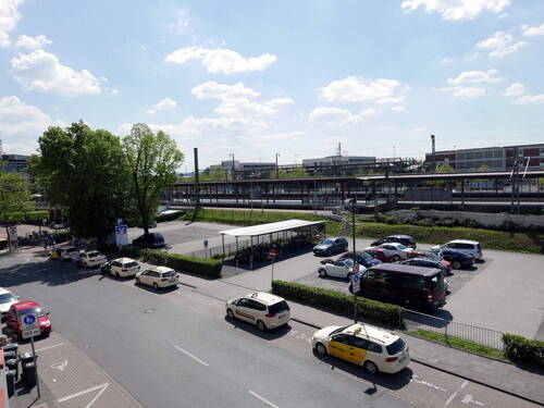 Aussicht Bahnhof - 3 Zimmer Etagenwohnung zur Miete in Siegburg