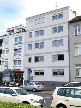 Fassade - Etagenwohnung mit 105,00 m&sup2; in Siegburg zur Miete