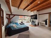 Wohnzimmer - Etagenwohnung mit 85,00 m&sup2; in Hannover zum Kaufen