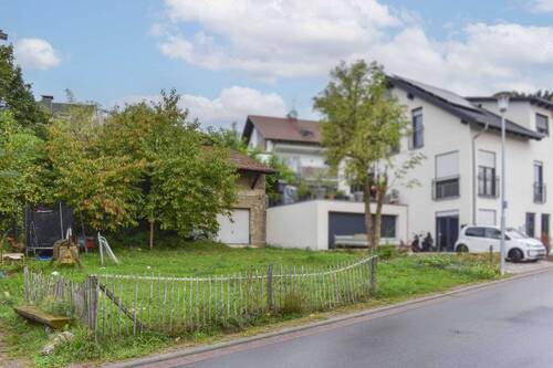 Grundstück - Zentrumsnaher Bauplatz für Ihre neue Immobilie auf ca. 351 m²