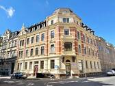 Hausansicht - Charmante 3-Raum-Altbauwohnung am Park in Döbeln