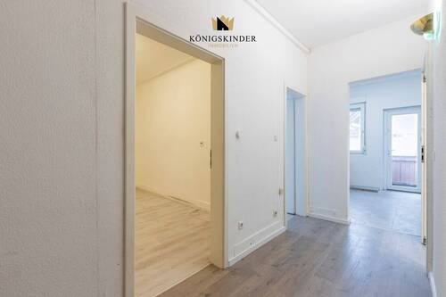 Flur - Etagenwohnung mit 70,00 m&sup2; in Plochingen zum Kaufen