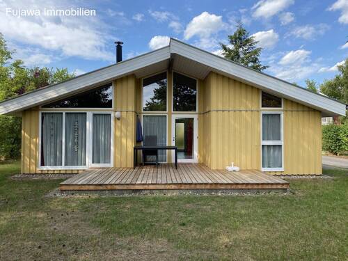 Ansicht Haus Gartenseite - 3 Zimmer Mehrfamilienhaus, Wohnhaus in Mirow