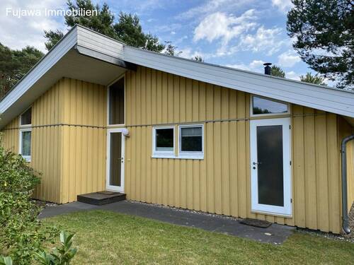 Ansicht Eingang - Mehrfamilienhaus, Wohnhaus mit 77,00 m&sup2; in Mirow zum Kaufen