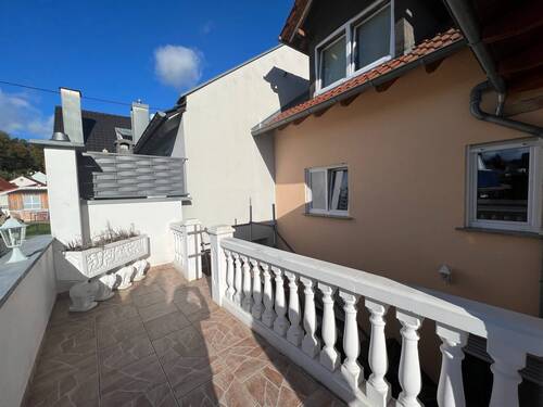 Seitliche Terrasse - 