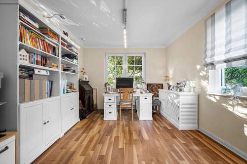 Arbeitszimmer - 