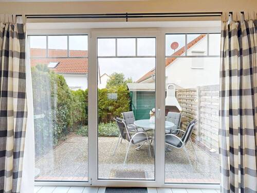 Blick auf die Terrasse - 