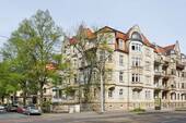 Straßenansicht - 3 Zimmer Etagenwohnung zum Kaufen in Dresden