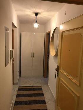 Eingangsbereich - 2 Zimmer Etagenwohnung in Nürnberg
