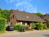 vorn - Doppelhaushälfte mit Garten und Garage am Rande des Westerbergs