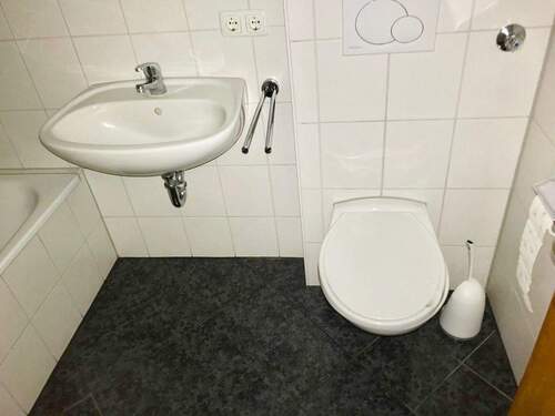 Innenliegendes Bad ähnlich - 