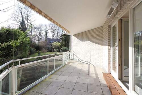 Balkon vom Wohnzimmer - 