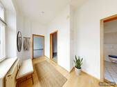 [KI-optimiertes Foto] Eingangs-Flurbereich - 