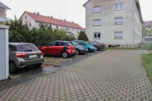 KFZ Stellplätze - 
