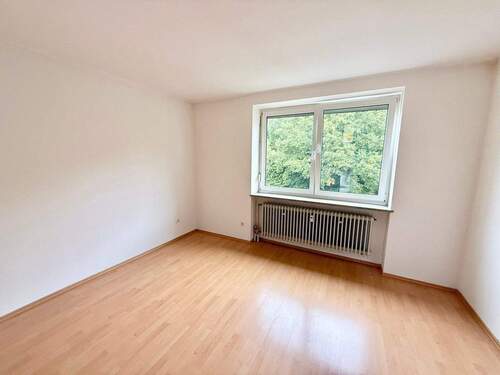 Geräumiges Schlafzimmer - 