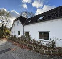 Potenzialstarkes Wohnhaus mit zwei Einheiten - für Sanierer und Gestalter - Mielkendorf