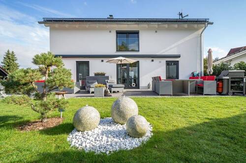 Ansicht - Traumhaftes EFH mit High End- Technik in Denklingen