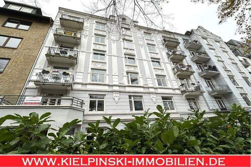 Attraktive ETW - Helle 2-Zimmer-Wohnung im 1. OG mit 11 m² Dachterrasse - UKE-Nähe, Hoheluft-Ost