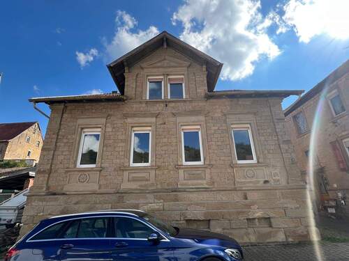 Hausansicht - TOP-GELEGENHEIT! Historisches denkmalgeschütztes Sandsteinhaus in Obermoschel zu verkaufen