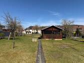 Garten mit Gartenhaus - 