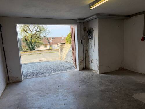 Garage - 