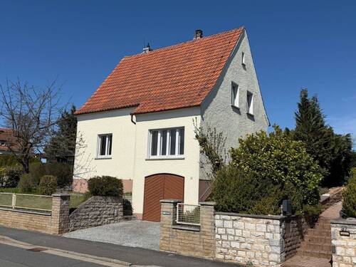 Außenansicht - Kleines freistehendes EFH mit Charme
