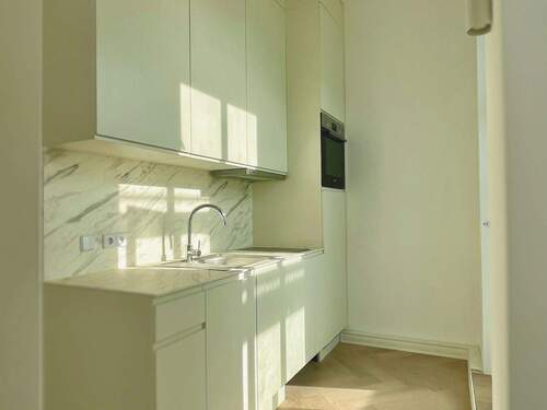 Einbauküche - 2 Zimmer Etagenwohnung in Berlin