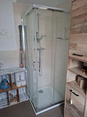 Gäste-Duschbad im EG - 