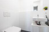 Modernes Gäste-WC - 