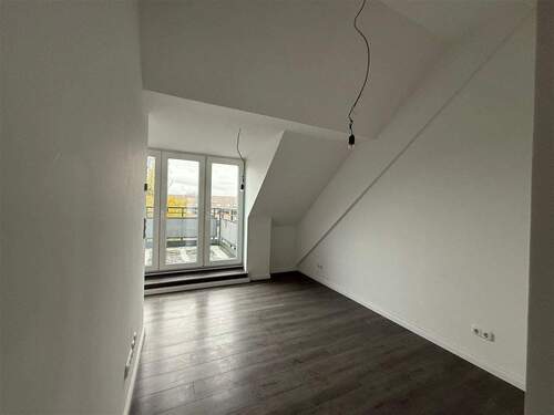 Wohnzimmer - 2 Zimmer Etagenwohnung zur Miete in Bernau bei Berlin