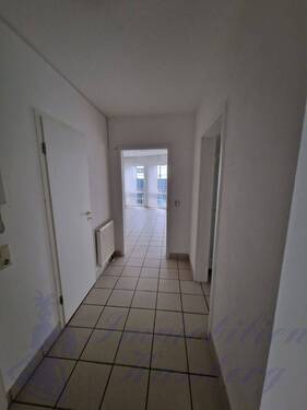 Flur 1.1 - Etagenwohnung mit 73,40 m² in Detmold / Hiddesen zur Miete
